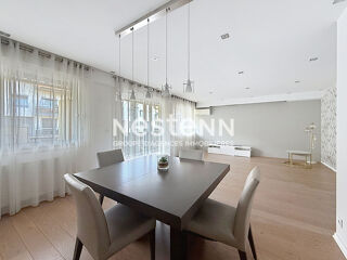  Appartement à louer 5 pièces 113 m²