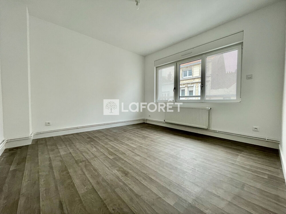 Location Maison Maison Calais 5 pièce(s) 93.70 m2 Calais