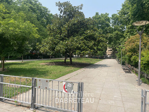  Parking / Garage � louer 