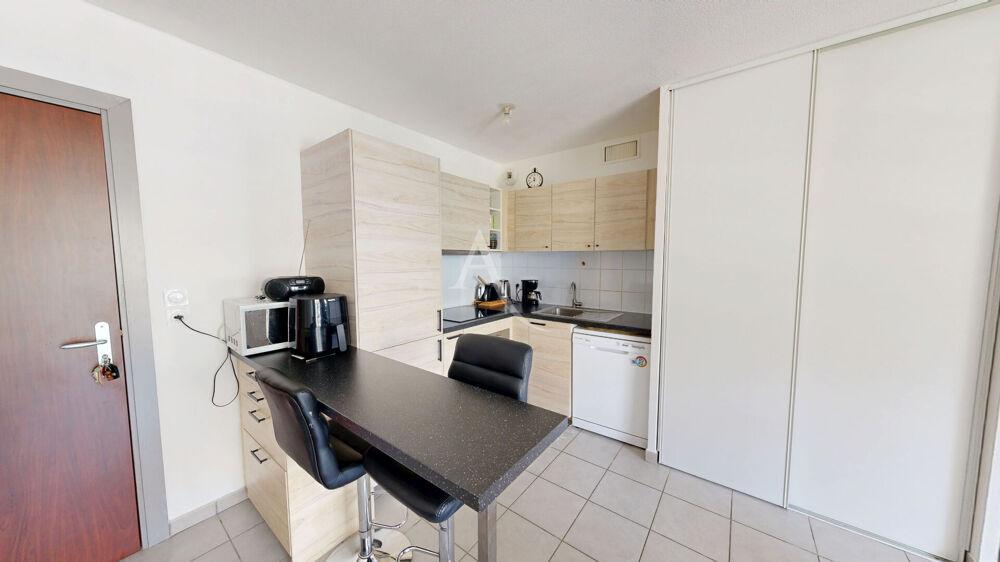 Appartement T2 avec balcon et place de parking