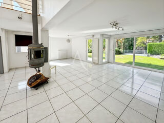  Maison � vendre 6 pi�ces 194 m�