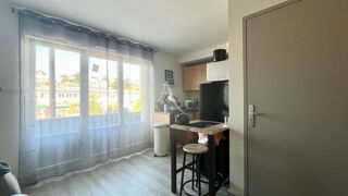  Appartement à louer 2 pièces 31 m²