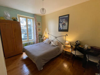  Appartement à louer 3 pièces 84 m²