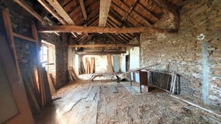  Remise / Grange à vendre 2 pièces 128 m²