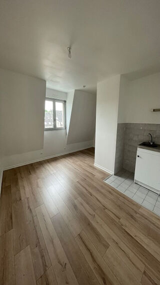  Appartement à louer 1 pièce 20 m²
