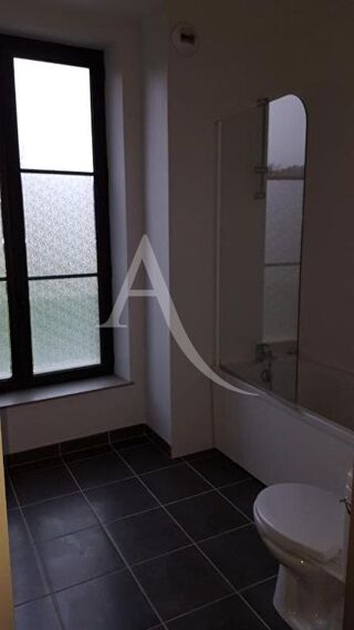  Appartement à louer 2 pièces 42 m²