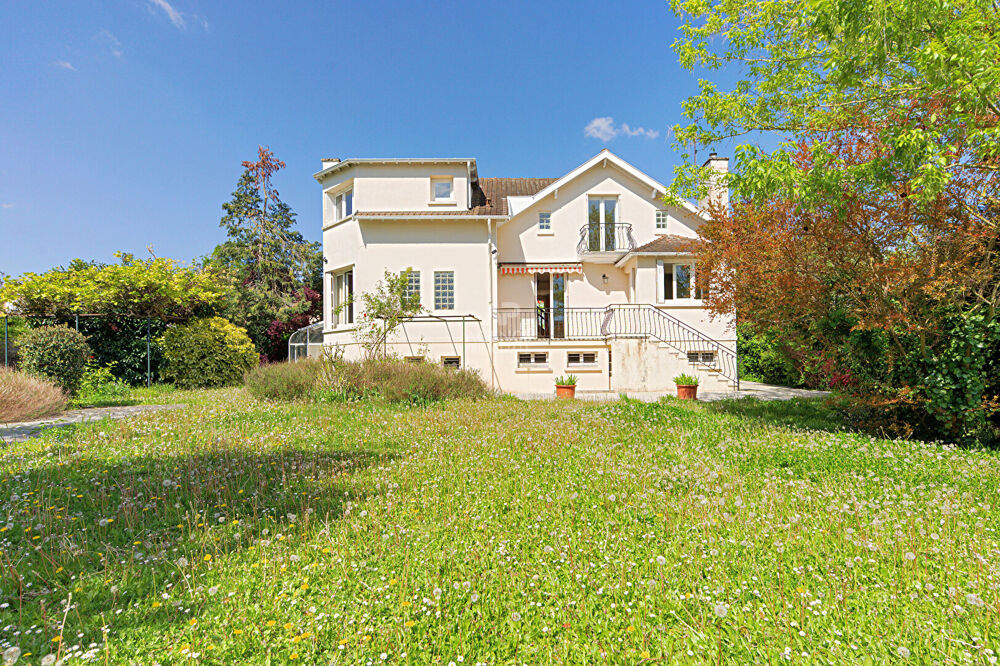 � vendre  Maison Saint-Germain-en-Laye (78100)