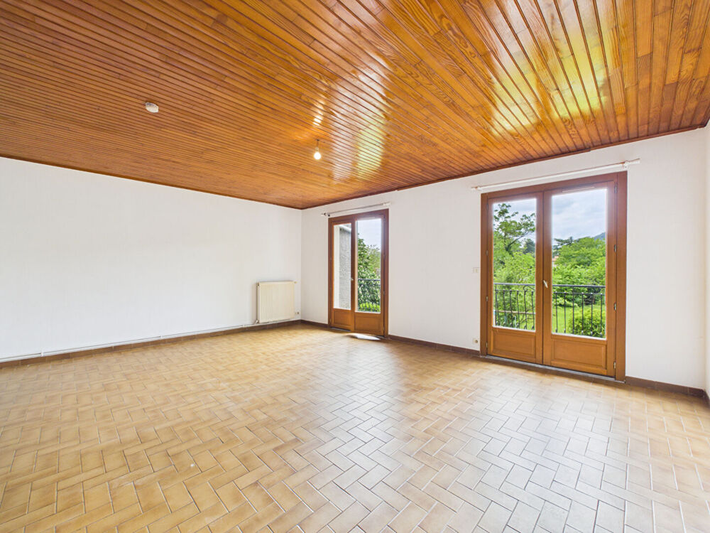 Vente Maison Maison T4 à CORNAS, avec fort potentiel. Cornas