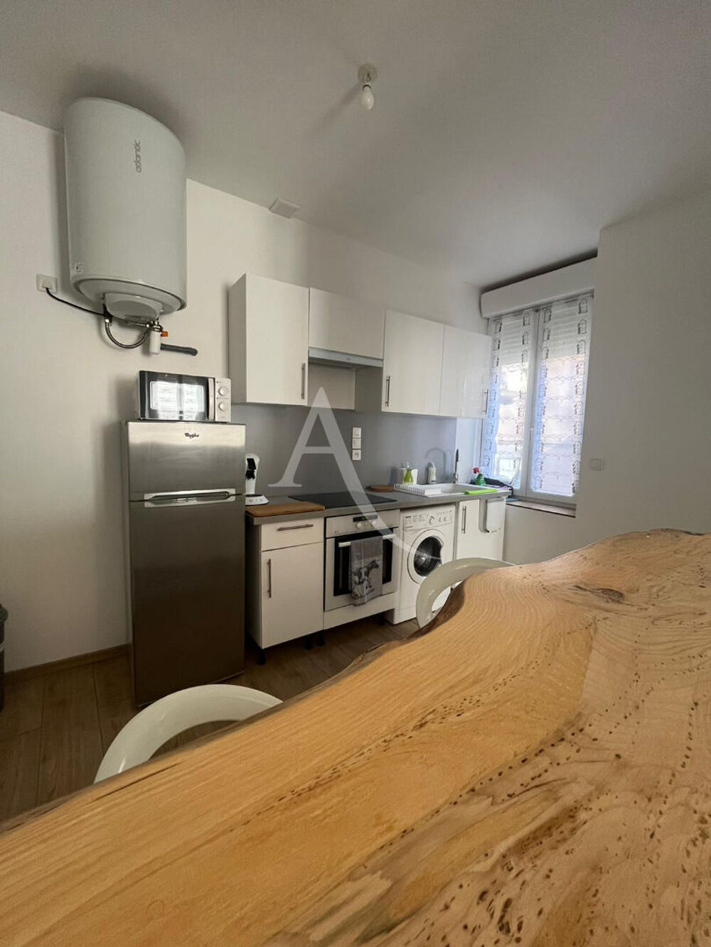 APPARTEMENT MEUBLE EN CENTRE VILLE DE CARCASSONNE