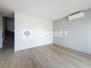  Maison  louer 4 pices 81 m