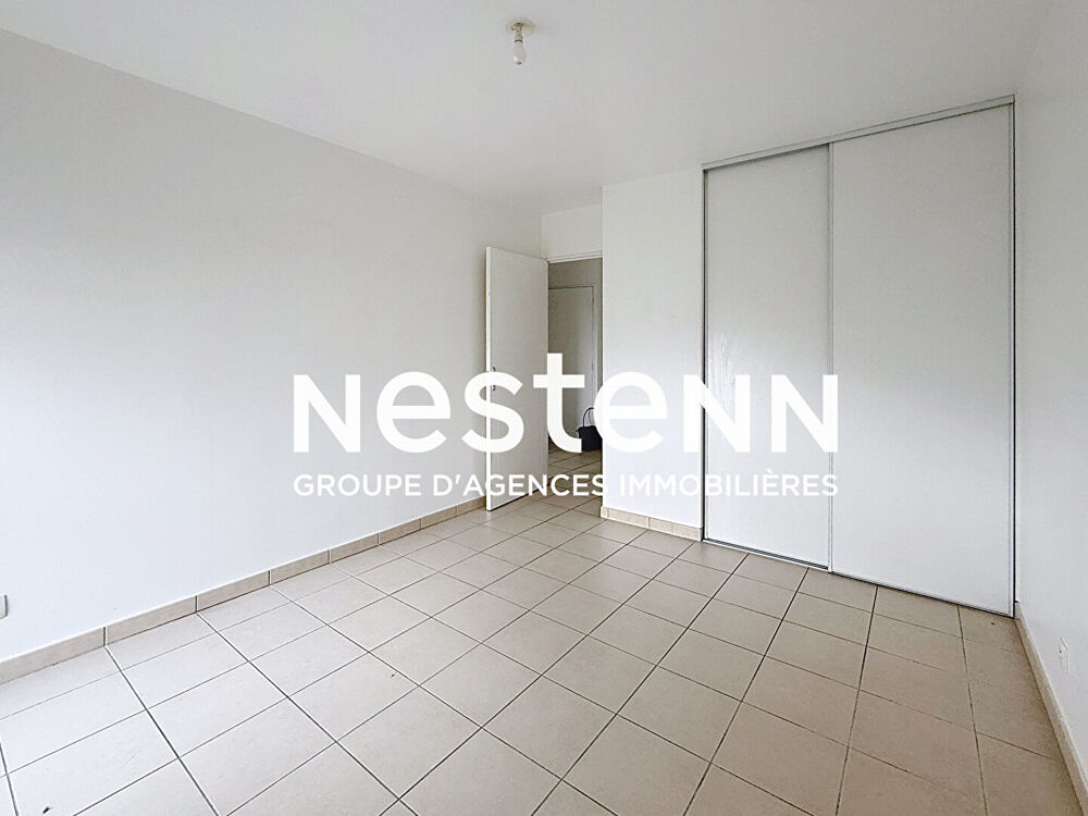 Location Appartement Appartement T3 2 Chambres avec Terrasse et Garage - 69500 BRON Bron