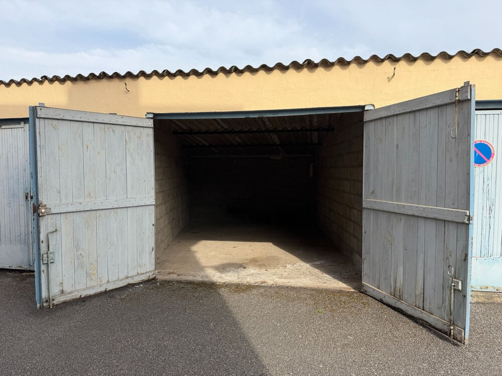 Location Parking/Garage Garage fermé Montivilliers Montivilliers