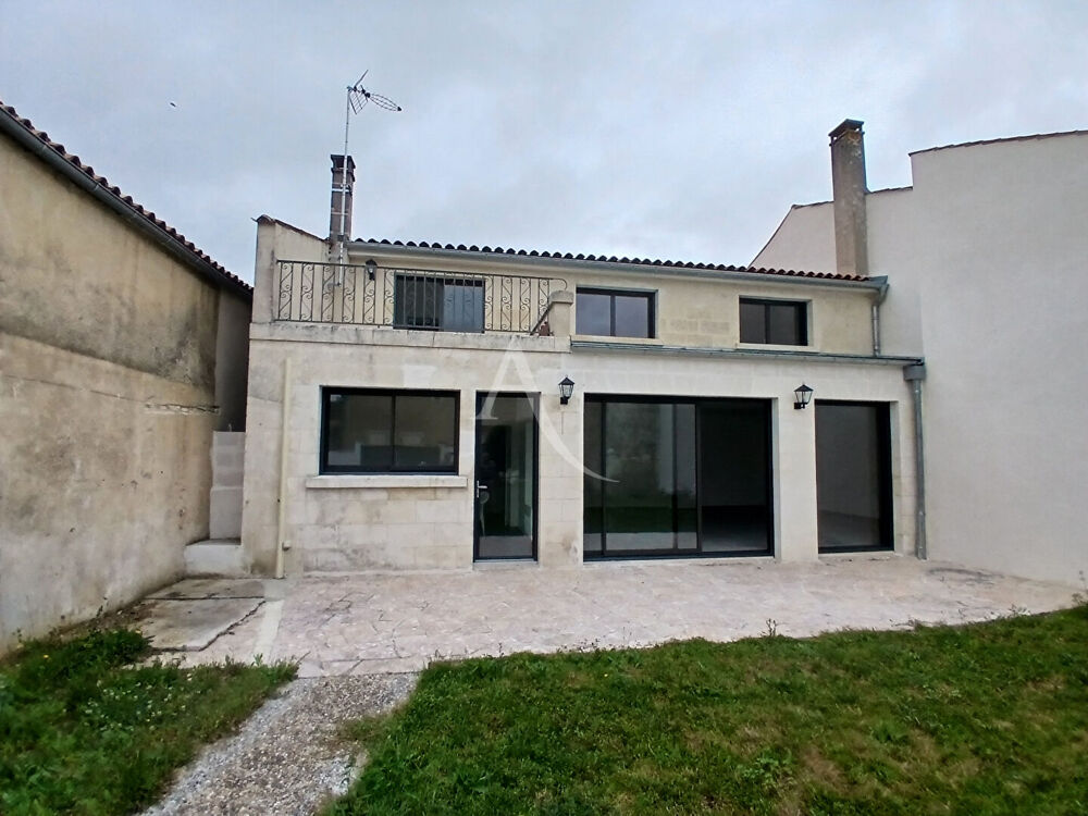 Maison Saint Hilaire De Villefranche 8 pièce(s) 190.34 m2 Description du bien