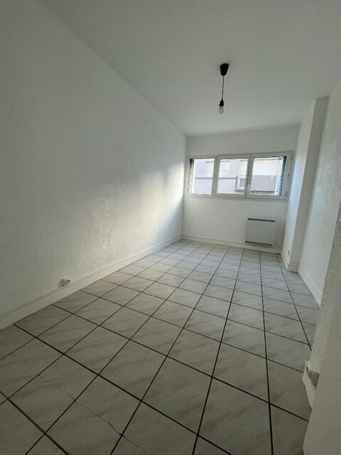  Appartement  louer 3 pices 67 m