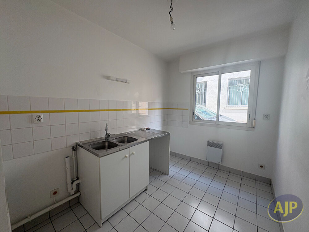 Location Appartement Appartement Nantes 2 pièce(s) 46.90 m2 avec place de stationnement Nantes