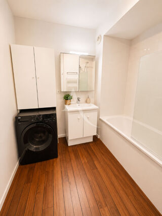  Appartement à louer 2 pièces 42 m²