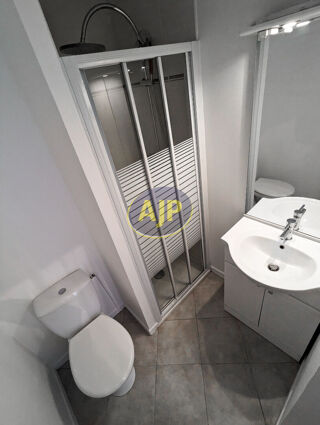  Appartement � louer 1 pi�ce 20 m� Pontivy