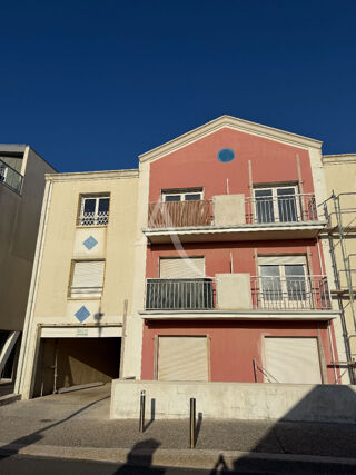  Immeuble � vendre 14 pi�ces 304 m�