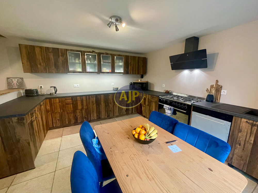 Vente Maison Maison avec d�pendances Locmalo