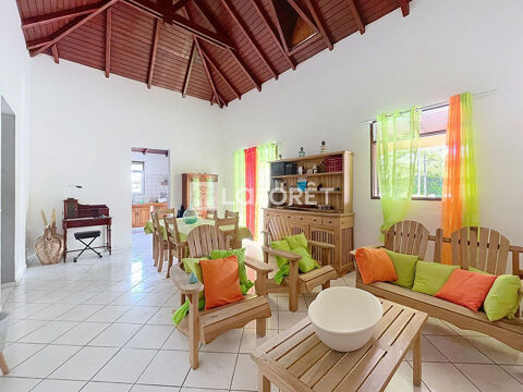   Maison T3 de 91m� avec jardin � louer � Le Moule Maison - 3 pi�ce(s) - 92 m�