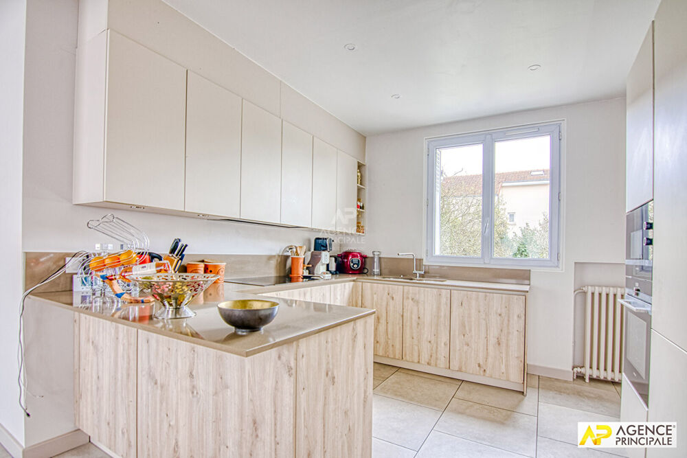 à vendre  Maison Versailles (78000)