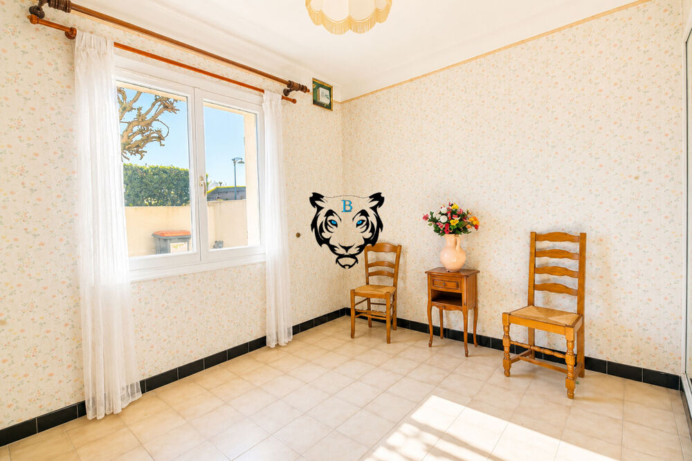 EXCLUSIVITE - LE MUY 157.52M² - GARAGE-ATELIER-CAVE