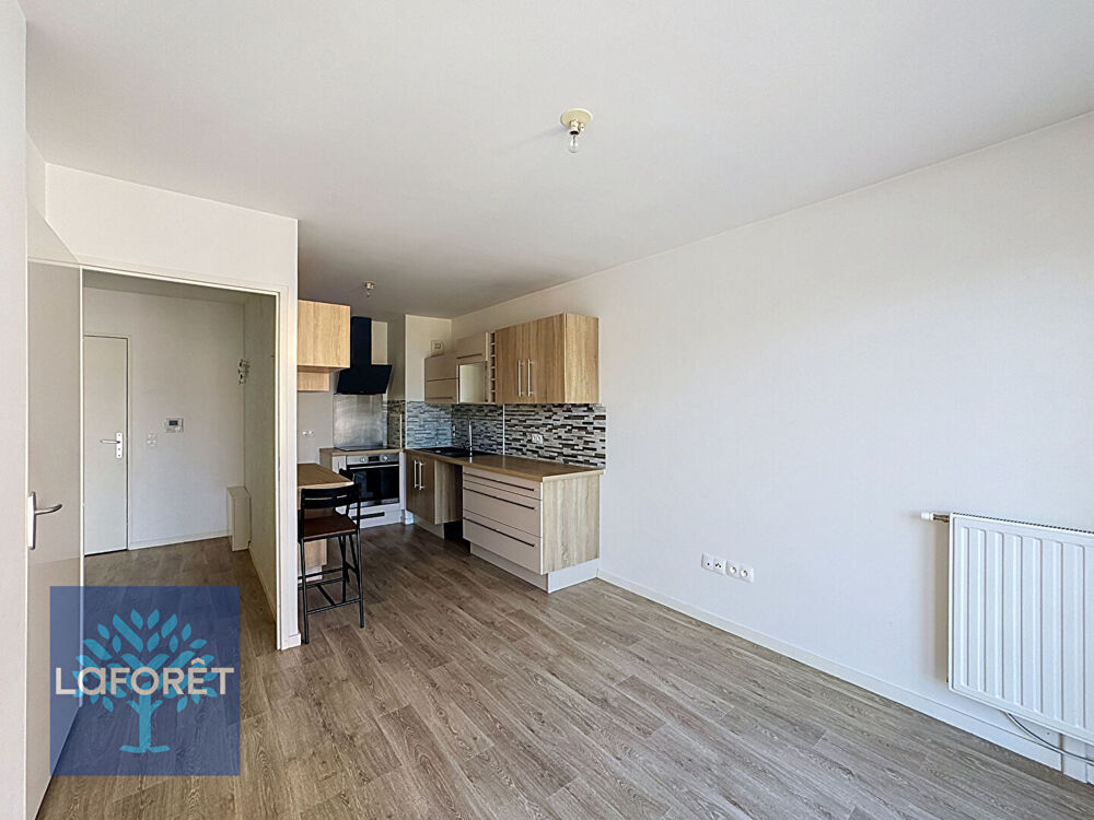 Location Appartement Appartement Corbeil Essonnes 2 pièces - 38.79m² Corbeil essonnes