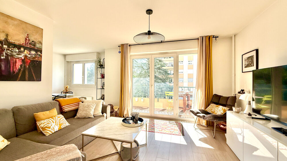 Appartement La Mulatiere 4 pièce