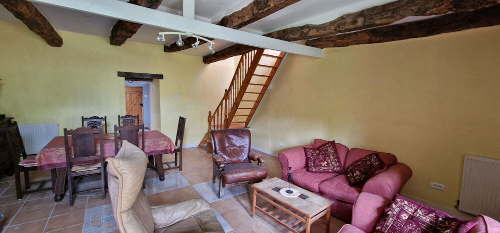 MORBIHAN Maison en pierre, 3 chambres avec maison en pierre attenante à rénover, grand jardin, parking, environnement calme
