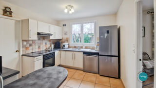  Maison � vendre 9 pi�ces 212 m�