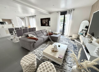  Maison à vendre 6 pièces 179 m²
