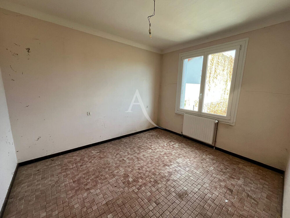 Vente Maison SOULLANS , maison 5 pièces à restaurer sur près de 450 m² Soullans
