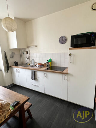  Appartement à louer 3 pièces 57 m²