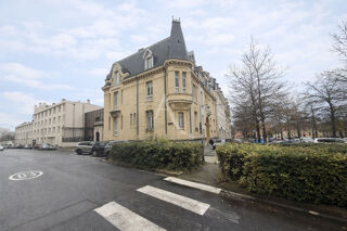  Appartement à vendre 5 pièces 230 m²