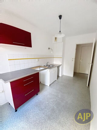  Appartement à louer 2 pièces 49 m²