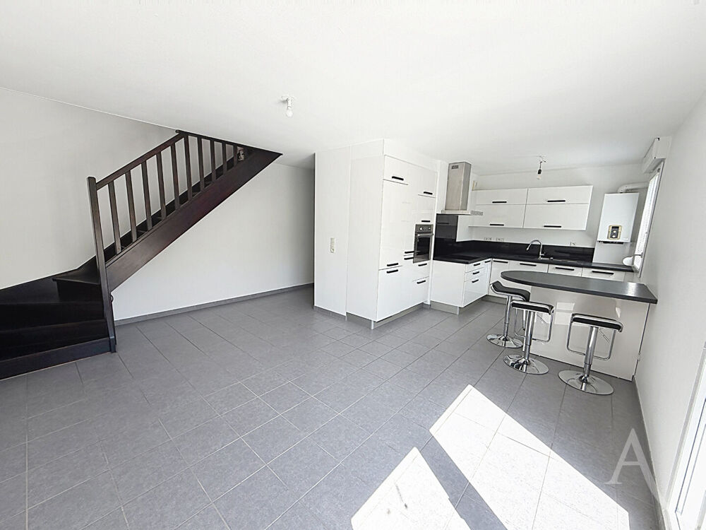 Location Appartement Appartement Metz DUPLEX 2 chambres 2 terrasses garage cuisine équipée Metz