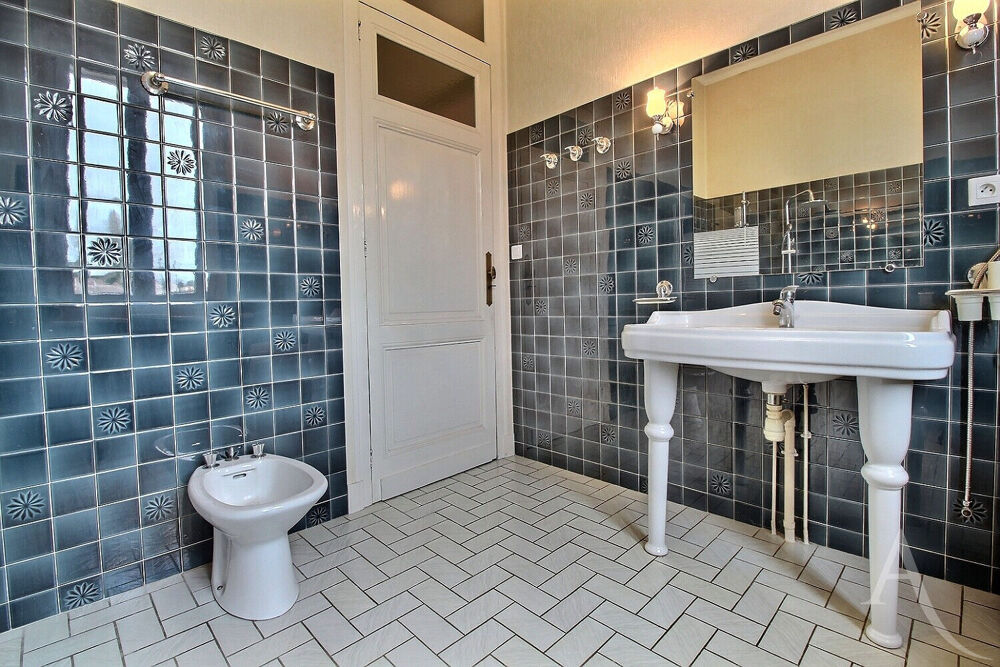 � vendre  Villa L�ognan (33850)