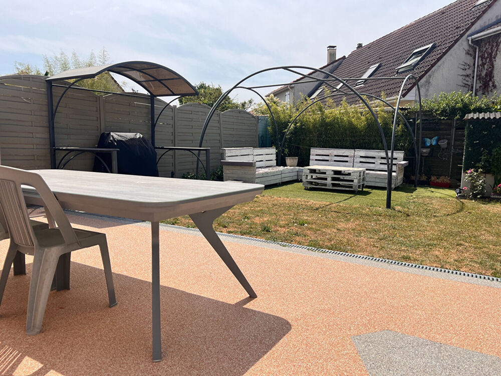Maison 3 chambres, 1 bureau, garage, jardin