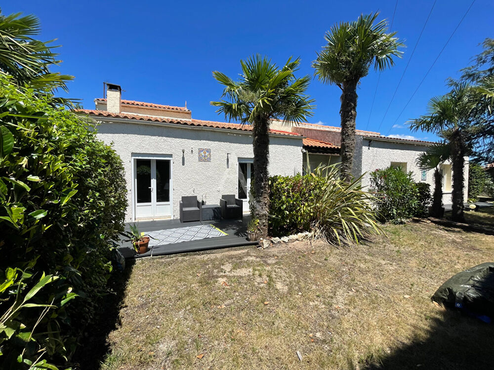PONT L ABBE D ARNOULT (17250) A vendre maison de 5 pièces (145 m²)