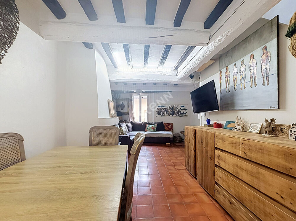 Vente Appartement Maison de village provençale 70m², avec terrasses , studio et cave Le castellet
