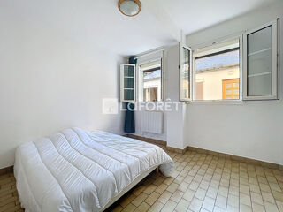  Appartement à louer 2 pièces 45 m²