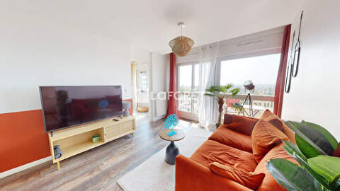  Appartement  louer 1 pice 77 m