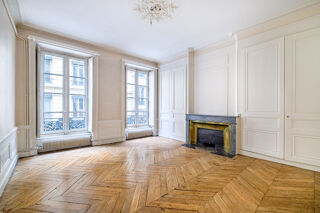  Appartement � vendre 4 pi�ces 141 m�