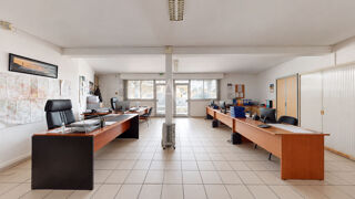   Local commercial Pontcarre 105 m2 Roissy en brie