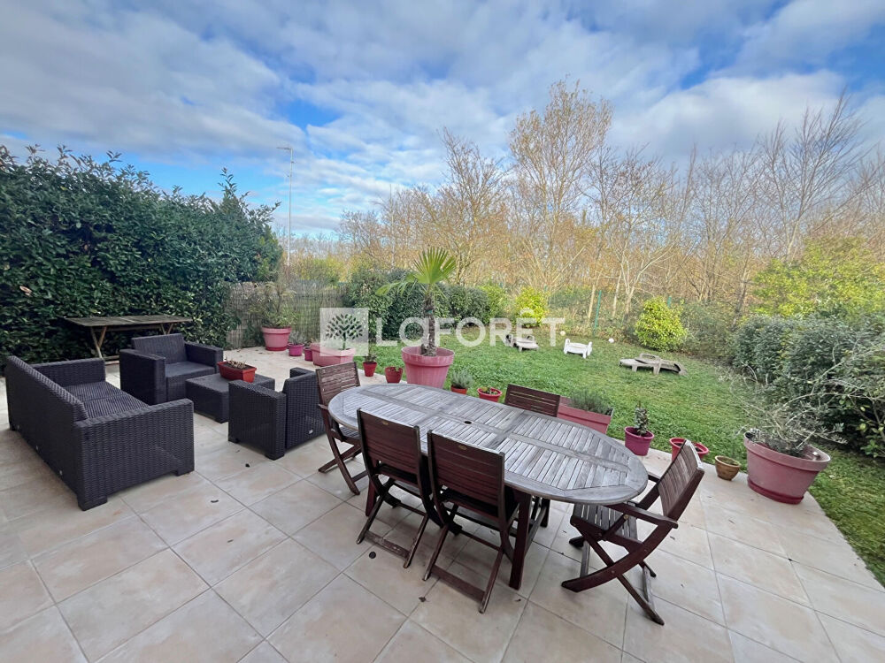 Vente Maison Maison Neuilly Plaisance 6 pièce(s) 130m2 Neuilly plaisance