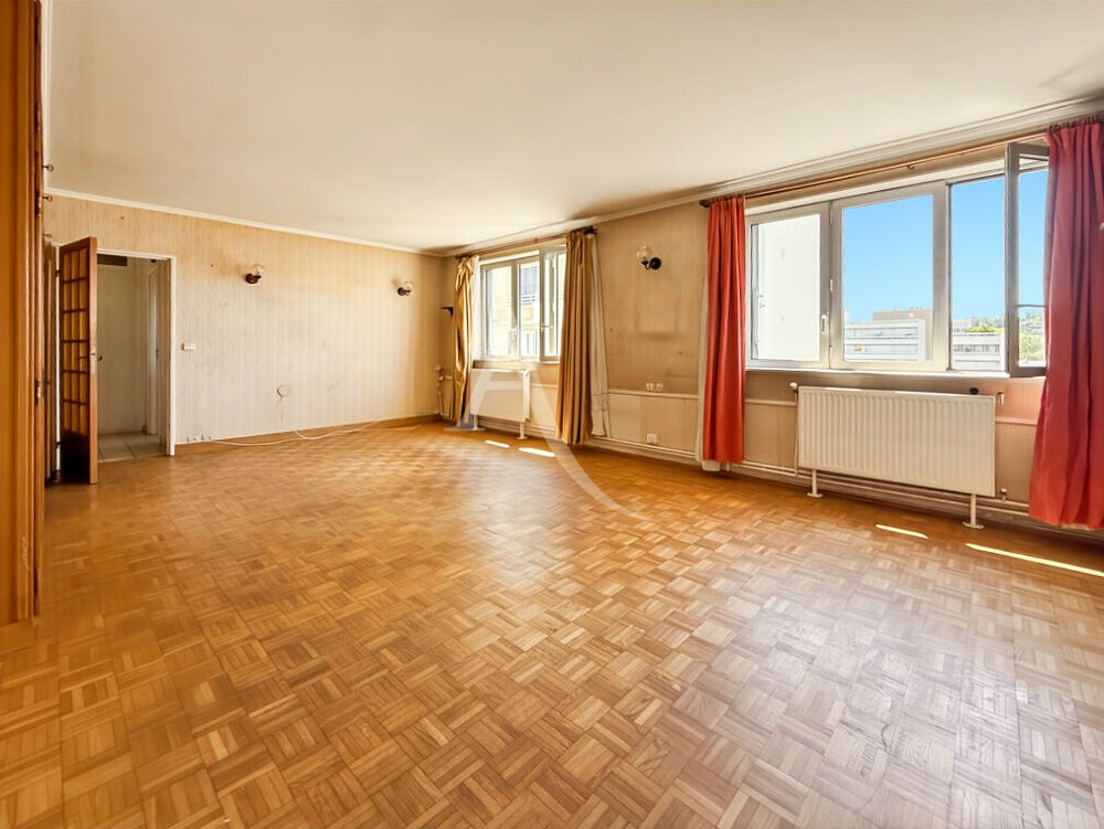 Boulogne-Billancourt Rue de Bellevue | Grand T2 de 51.18m² | 7 ème étage | Lumineux | Cave