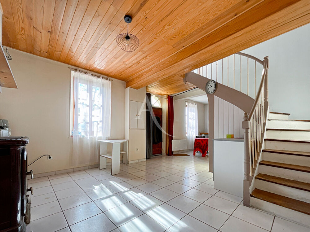 Location Maison Maison de village en plein coeur de la commune de La Magdeleine sur Tarn ! La magdelaine sur tarn