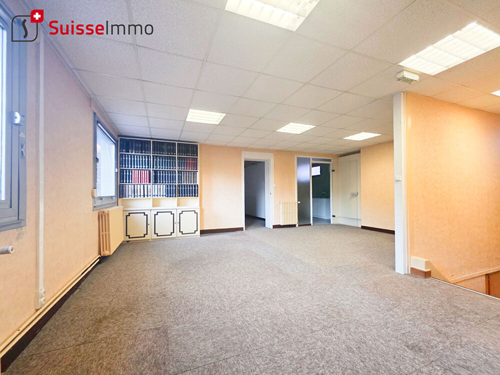  Local Bureaux  559 m2 Pont de roide vermondans