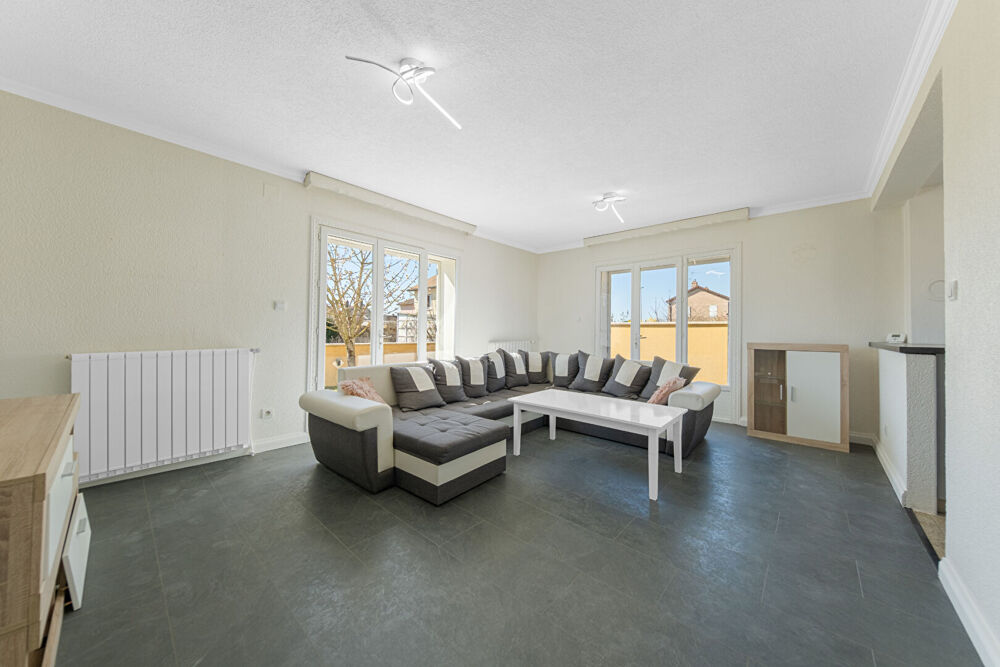 Vente Maison Maison spacieuse à Saint Marcel de 181 m² au calme sur terrain clos Saint marcel