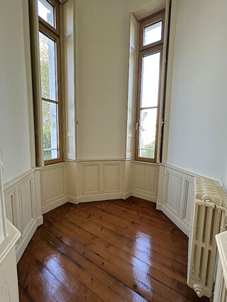  Appartement � louer 2 pi�ces 55 m�